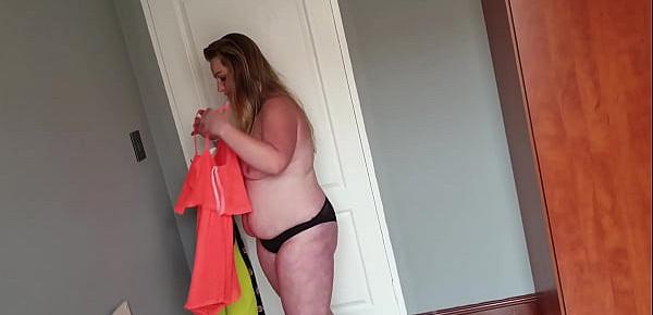  Fat girl playing dress up by trying on different dresses